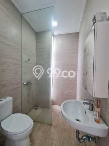 Disewakan! Rumah 3 Kamar Tidur &
3 Kamar Mandi di Bintaro, Tangerang Selatan Disewakan! Rumah 3 Kamar Tidur &
3 Kamar Mandi di Bintaro, Tangerang Selatan