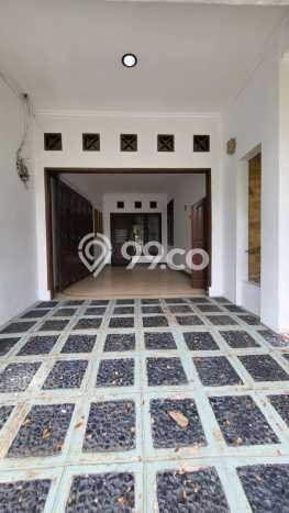 Dijual Rumah Luas Elegan Dengan View Eksklusif di Bintaro, Tangerang Selatan Dijual Rumah Luas Elegan Dengan View Eksklusif di Bintaro, Tangerang Selatan