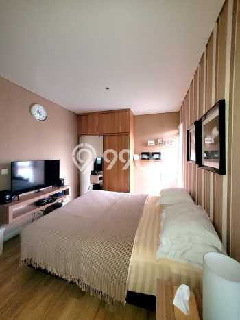 Jual Rumah Mewah Elegan Dengan View Cantik di Sektor 9-Bintaro, Tangerang Selatan Jual Rumah Mewah Elegan Dengan View Cantik di Sektor 9-Bintaro, Tangerang Selatan