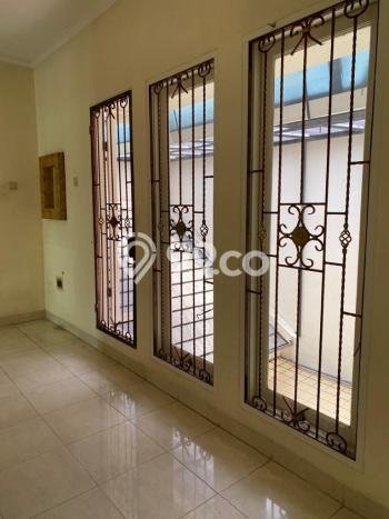 Hunian Nyaman Asri 3 KT Siap Pakai di Sektor 9-Bintaro Tangerang Selatan Hunian Nyaman Asri 3 KT Siap Pakai di Sektor 9-Bintaro Tangerang Selatan