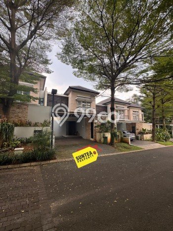 Rumah Elit Modern Tanpa Renovasi di Lebak Bulus Jakarta Selatan Rumah Elit Modern Tanpa Renovasi di Lebak Bulus Jakarta Selatan