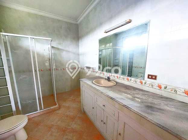 Jual Rumah Luas Megah Dengan View Eksklusif di Pondok Pinang, Jakarta Selatan Jual Rumah Luas Megah Dengan View Eksklusif di Pondok Pinang, Jakarta Selatan
