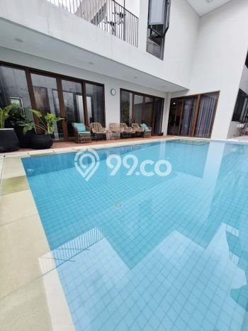 Rumah Elit Modern Tanpa Renovasi di Bintaro Jakarta Selatan Rumah Elit Modern Tanpa Renovasi di Bintaro Jakarta Selatan