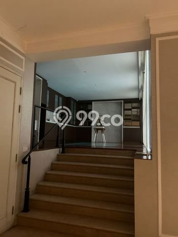Rumah Elit Modern Tanpa Renovasi di Pondok Pinang Jakarta Selatan Rumah Elit Modern Tanpa Renovasi di Pondok Pinang Jakarta Selatan