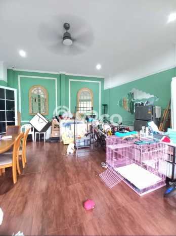For Sale! Luxury House LT 235m2 Desain Modern di Bintaro For Sale! Luxury House LT 235m2 Desain Modern di Bintaro
