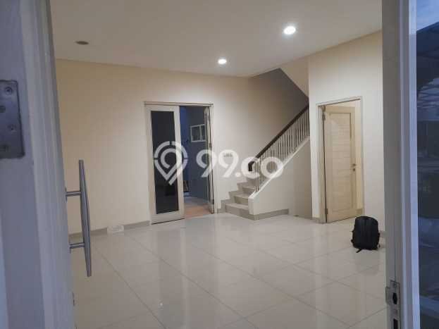Hunian Mewah LB 180m2 Siap Huni Desain Elegan di Cengkareng Barat, Jakarta Barat Hunian Mewah LB 180m2 Siap Huni Desain Elegan di Cengkareng Barat, Jakarta Barat