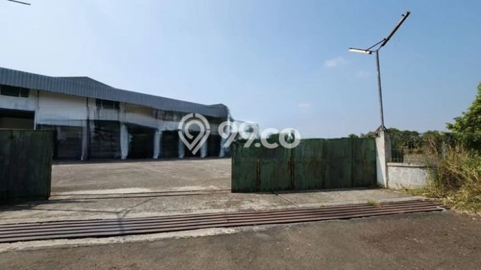 FOR SALE! Pabrik di Cileungsi Bogor, LT 184885m2, LB 9144m2 FOR SALE! Pabrik di Cileungsi Bogor, LT 184885m2, LB 9144m2