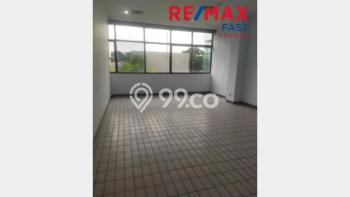 Unit Kantor Tersedia di Kemang Spesifikasi LB 48m2 Unit Kantor Tersedia di Kemang Spesifikasi LB 48m2