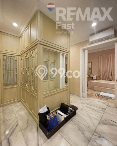 Rumah Elit LB 750m2 Siap Pakai Desain Elegan di Cipete, Jakarta Selatan Rumah Elit LB 750m2 Siap Pakai Desain Elegan di Cipete, Jakarta Selatan