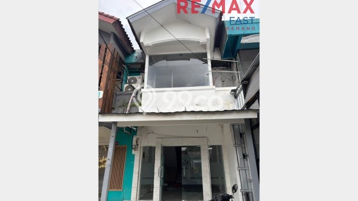 Ruko untuk Disewa di Pusat Jakarta Selatan Luas Bangunan 89m2 Ruko untuk Disewa di Pusat Jakarta Selatan Luas Bangunan 89m2