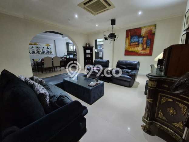 Rumah Mewah LB 1300m2 Siap Pakai Desain Elegan di Bangka, Jakarta Selatan Rumah Mewah LB 1300m2 Siap Pakai Desain Elegan di Bangka, Jakarta Selatan