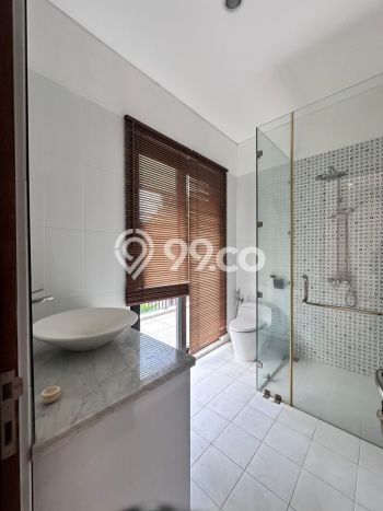 Hunian Elit LB 450m2 Siap Pakai Desain Elegan di Kemang, Jakarta Selatan Hunian Elit LB 450m2 Siap Pakai Desain Elegan di Kemang, Jakarta Selatan