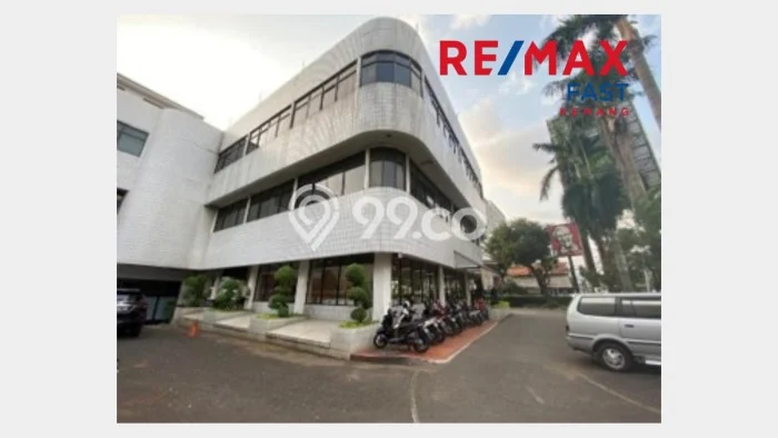 Unit Kantor Tersedia di Kemang Spesifikasi LB 48m2 Unit Kantor Tersedia di Kemang Spesifikasi LB 48m2