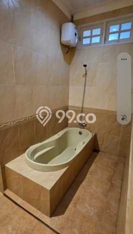 Rumah Modern 5 KT LT 128m2 di Kota Wisata Rumah Modern 5 KT LT 128m2 di Kota Wisata