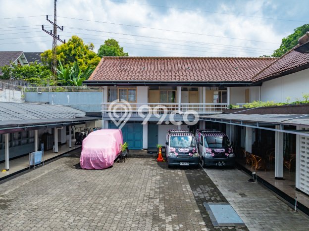 Rumah Elit Modern Siap Huni di Pasteur Bandung Rumah Elit Modern Siap Huni di Pasteur Bandung