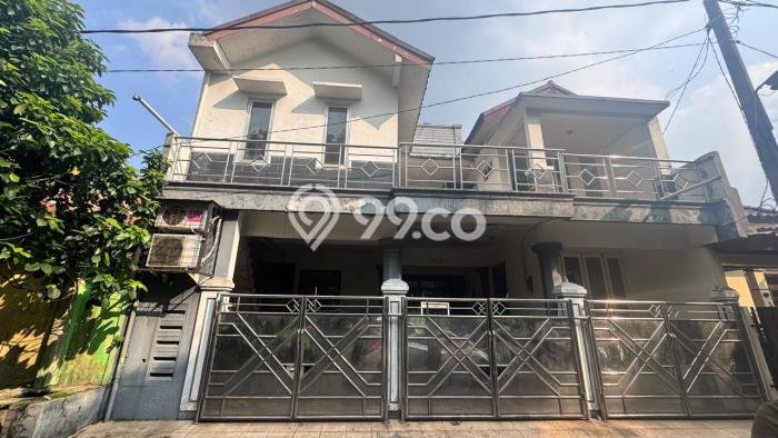 For Sale Rumah 6 Kamar Lokasi Ideal Nyaman dan Strategis di Sawangan For Sale Rumah 6 Kamar Lokasi Ideal Nyaman dan Strategis di Sawangan