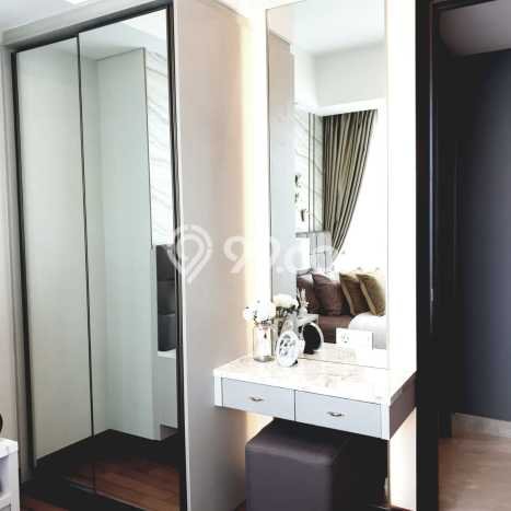 Unit Apartemen Luxury Dijual di Tebet dengan 3 Kamar Tidur Unit Apartemen Luxury Dijual di Tebet dengan 3 Kamar Tidur