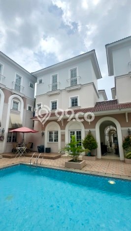Dijual Rumah 4 Kamar Lokasi Ideal Nyaman dan Strategis di BSD Dijual Rumah 4 Kamar Lokasi Ideal Nyaman dan Strategis di BSD