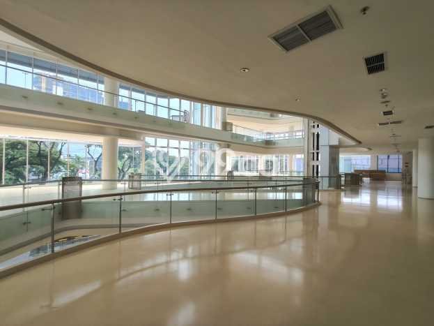 Area Ramai! Kantor Dijual di BSD untuk Bisnis Luas Bangunan 410m2 Area Ramai! Kantor Dijual di BSD untuk Bisnis Luas Bangunan 410m2