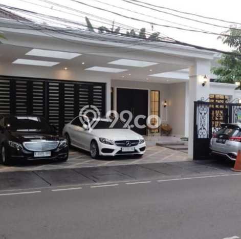 Dijual Rumah Premium dengan Fasilitas Sekitar Komplit di Cilandak, Jakarta Selatan Dijual Rumah Premium dengan Fasilitas Sekitar Komplit di Cilandak, Jakarta Selatan