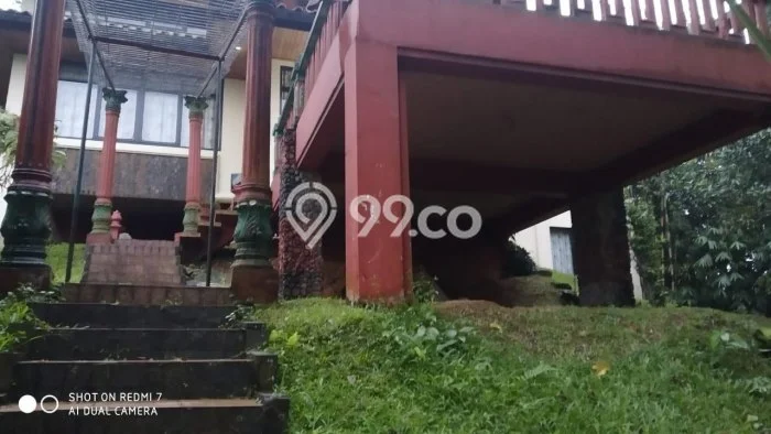LOKASI STRATEGIS! Vila Kawasan Cisarua, Ukuran 1600m2m², View Indah sekitar LOKASI STRATEGIS! Vila Kawasan Cisarua, Ukuran 1600m2m², View Indah sekitar