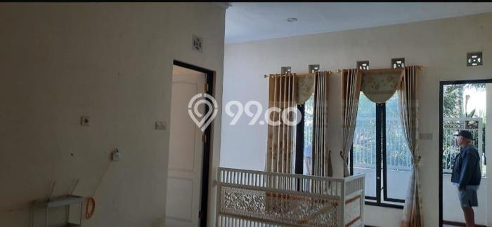 Rumah Luas Asri 3 KT Siap Huni di Malang Kota Malang Rumah Luas Asri 3 KT Siap Huni di Malang Kota Malang
