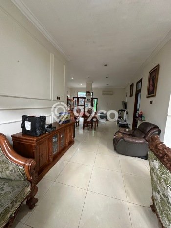 Dijual Rumah Luas Elegan Dengan View Cantik di Pondok Labu, Jakarta Selatan Dijual Rumah Luas Elegan Dengan View Cantik di Pondok Labu, Jakarta Selatan