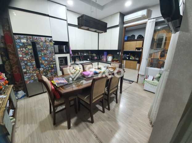 Ready to Use! Luxury House LT 280m2 Desain Elegan di Cijagra Ready to Use! Luxury House LT 280m2 Desain Elegan di Cijagra