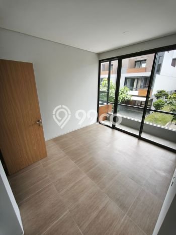 Rumah Luxury Modern Siap Huni di BSD Tangerang Rumah Luxury Modern Siap Huni di BSD Tangerang