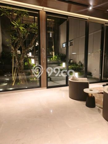 Rumah Elit Modern Siap Huni di BSD Tangerang Rumah Elit Modern Siap Huni di BSD Tangerang