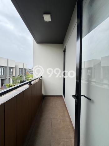 Jarang Ada! Rumah Sewa 4 Kamar Bagus Siap Huni Summarecon Crown Gading Jarang Ada! Rumah Sewa 4 Kamar Bagus Siap Huni Summarecon Crown Gading