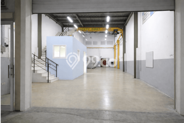 Gudang Bagus Dijual LB 283m2 Lokasi Strategis Jakarta Barat Area Cocok untuk Bisnis Gudang Bagus Dijual LB 283m2 Lokasi Strategis Jakarta Barat Area Cocok untuk Bisnis