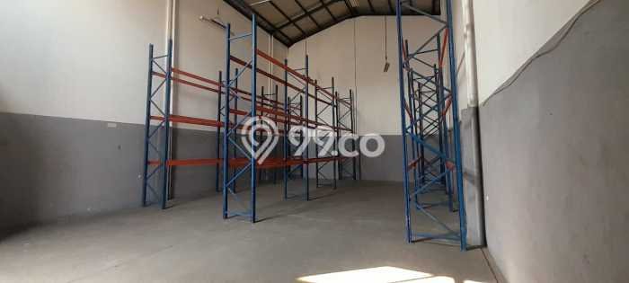 Gudang Dijual Lokasi Stratagis di Cakung Jakarta Timur Cocok untuk Bisnis Gudang Dijual Lokasi Stratagis di Cakung Jakarta Timur Cocok untuk Bisnis