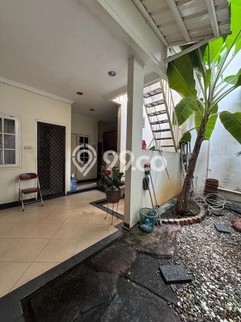 Rumah Modern 3 KT di Harapan Indah Bekasi Semi Furnished Rumah Modern 3 KT di Harapan Indah Bekasi Semi Furnished