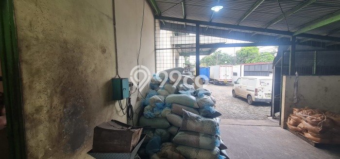 Gudang Bagus Dijual LB 361m2 Lokasi Strategis Bekasi Area Cocok untuk Bisnis Gudang Bagus Dijual LB 361m2 Lokasi Strategis Bekasi Area Cocok untuk Bisnis