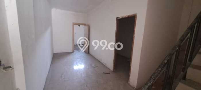 Area Ramai! Ruko Dijual di Balaraja untuk Bisnis Luas Bangunan 288m2 Area Ramai! Ruko Dijual di Balaraja untuk Bisnis Luas Bangunan 288m2
