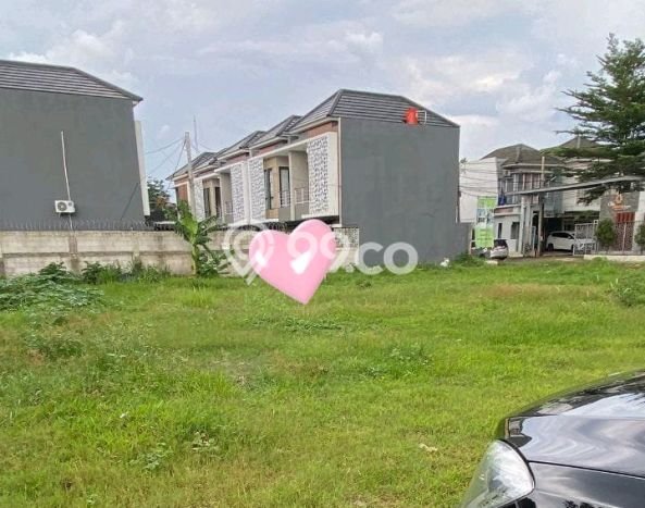 Lahan Dijual Lokasi Strategis di Tangerang dengan Luas 1031m2 Lahan Dijual Lokasi Strategis di Tangerang dengan Luas 1031m2