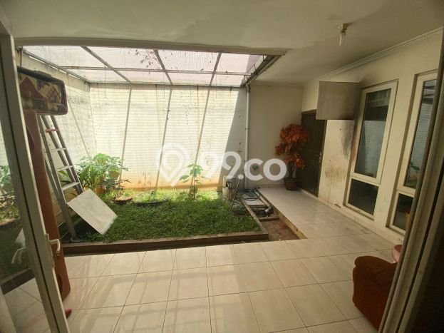 Rumah Luxury Modern Tanpa Renovasi di Kota Wisata Bogor Rumah Luxury Modern Tanpa Renovasi di Kota Wisata Bogor
