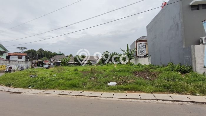 Lahan Dijual Lokasi Strategis di Tangerang dengan Luas 1031m2 Lahan Dijual Lokasi Strategis di Tangerang dengan Luas 1031m2