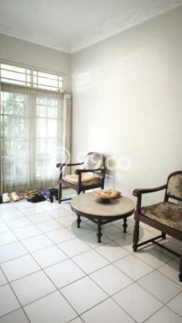 For Sale Hunian Rumah Terawat 3 Kamar di Kelapa Dua, Depok For Sale Hunian Rumah Terawat 3 Kamar di Kelapa Dua, Depok