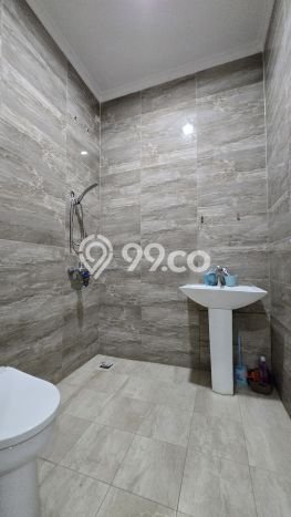 Rumah Elit Modern Tanpa Renovasi di Gading Serpong Tangerang Rumah Elit Modern Tanpa Renovasi di Gading Serpong Tangerang