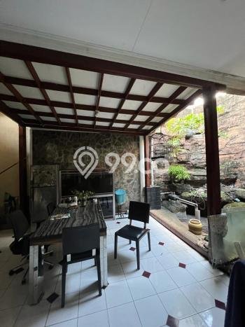 Hunian Cantik Minimalis Lb 200m2 di Ciputat, Tangerang Selatan Hunian Cantik Minimalis Lb 200m2 di Ciputat, Tangerang Selatan