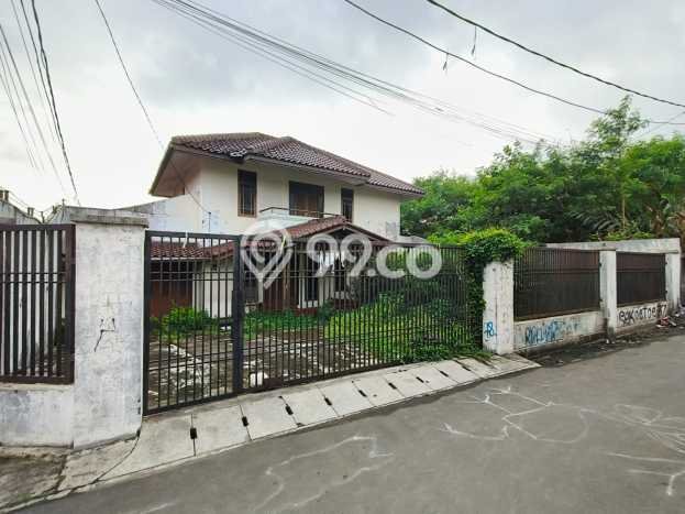 Dijual Rumah 7 Kamar Lokasi Strategis Nyaman dan Strategis di Ciracas Dijual Rumah 7 Kamar Lokasi Strategis Nyaman dan Strategis di Ciracas