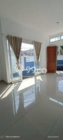 Rumah Modern Cantik 2 KT Siap Huni di Cimanggis Rumah Modern Cantik 2 KT Siap Huni di Cimanggis
