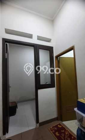 For Sale Rumah 5 Kamar Lokasi Strategis Nyaman dan Strategis di Beji For Sale Rumah 5 Kamar Lokasi Strategis Nyaman dan Strategis di Beji