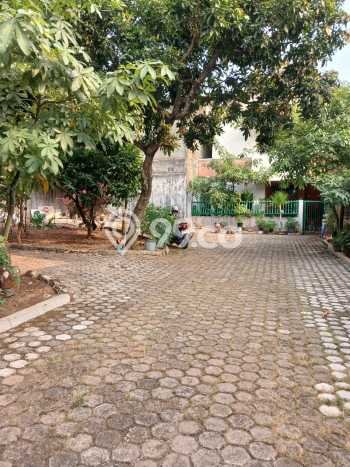 Rumah Kost untuk Dijual di Cimanggis dengan 0 KT, 11 KM, Luas 220m2 Rumah Kost untuk Dijual di Cimanggis dengan 0 KT, 11 KM, Luas 220m2