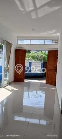 Rumah Modern Cantik 2 KT Siap Huni di Cimanggis Rumah Modern Cantik 2 KT Siap Huni di Cimanggis