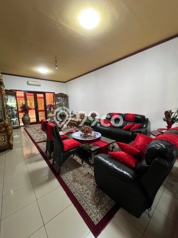Rumah Elit Modern Tanpa Renovasi di Kayu Putih Jakarta Timur Rumah Elit Modern Tanpa Renovasi di Kayu Putih Jakarta Timur