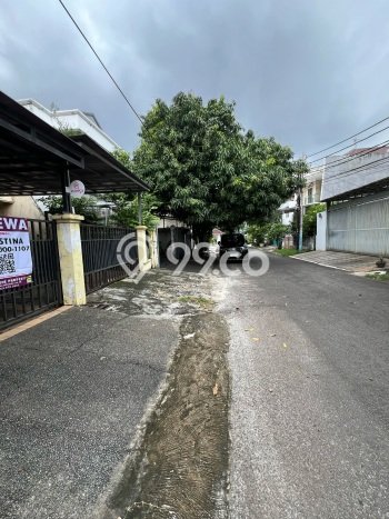 Rumah sewa siap pakai 3 KT di Kayu Putih, Jakarta Timur Rumah sewa siap pakai 3 KT di Kayu Putih, Jakarta Timur