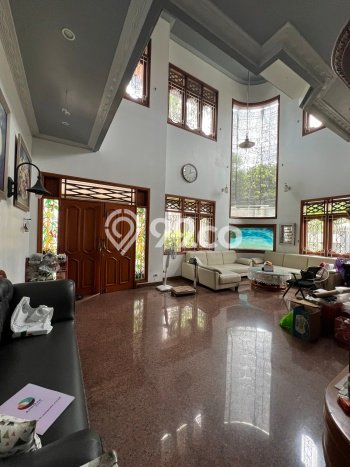 Rumah Elit Modern Siap Huni di Kayu Putih Jakarta Timur Rumah Elit Modern Siap Huni di Kayu Putih Jakarta Timur